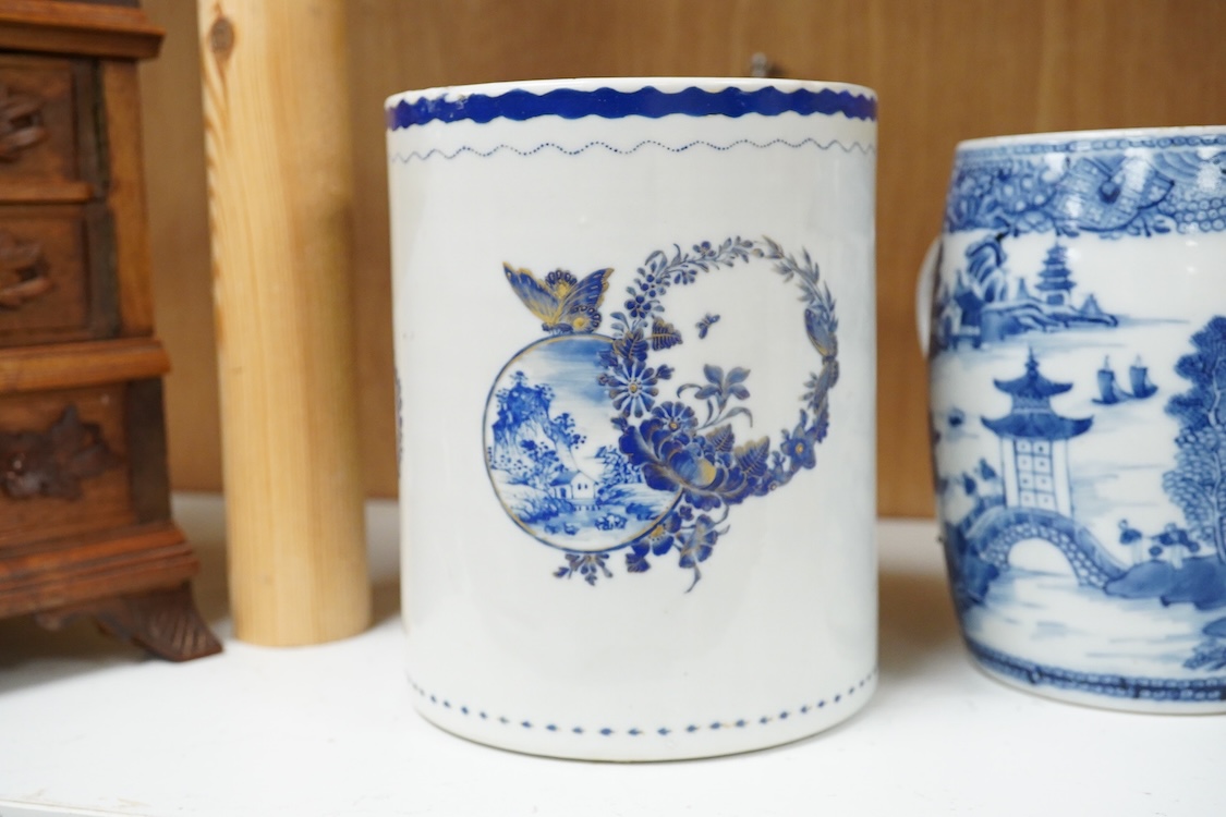 Four 18th century Export and later Chinese mugs to include a blue and white example, (a.f), largest 15cm high
